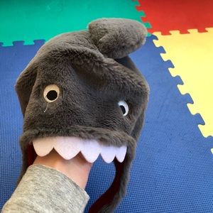Cozy shark hat for kids